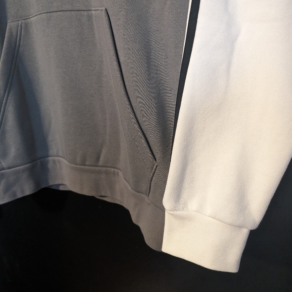 Adidas sweatshirt Hoodie 1/4 zip up BNWT Men's - Picture 4 of 14